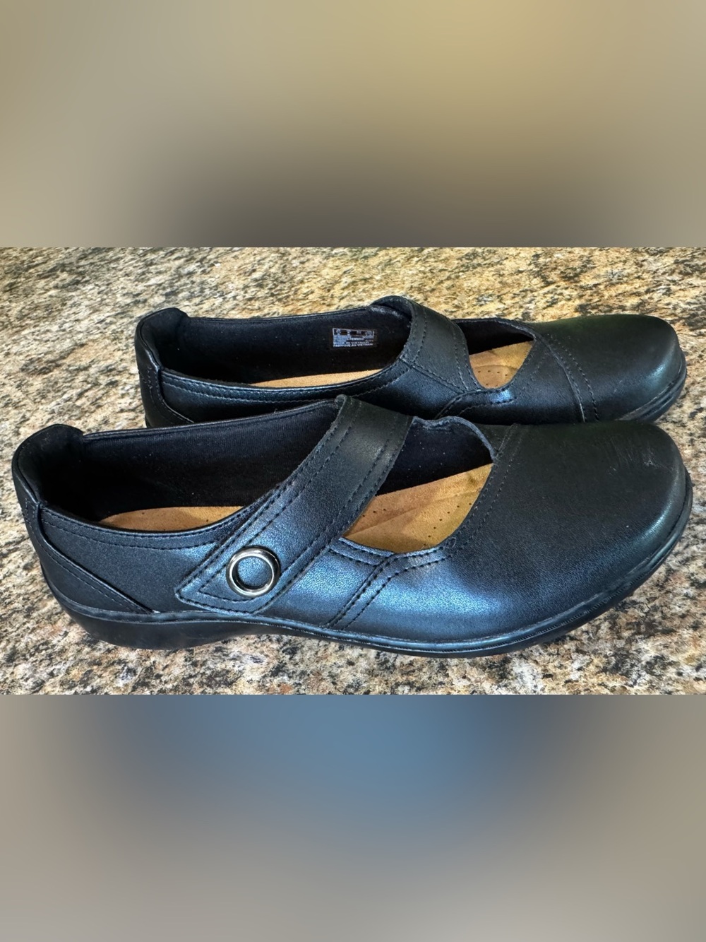 Sold Cora Ease Mary Jane Womens Flats Shoes Sz 8 M Black Leather Comfort walk